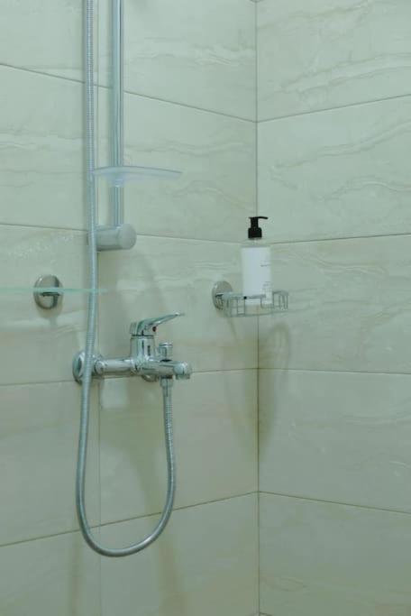 Grandpa House App.1 Apartman Tirana Kültér fotó